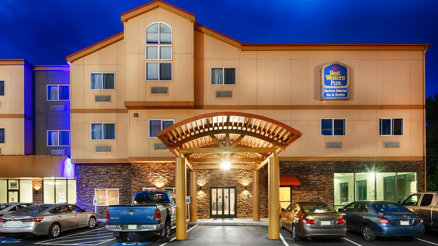 Best Western Plus Battleground Inn & Suites Battle Ground Exterior photo